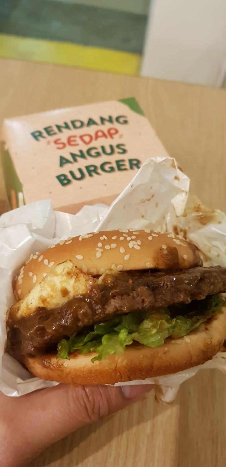 Rendang "Sedap" Angus Burger