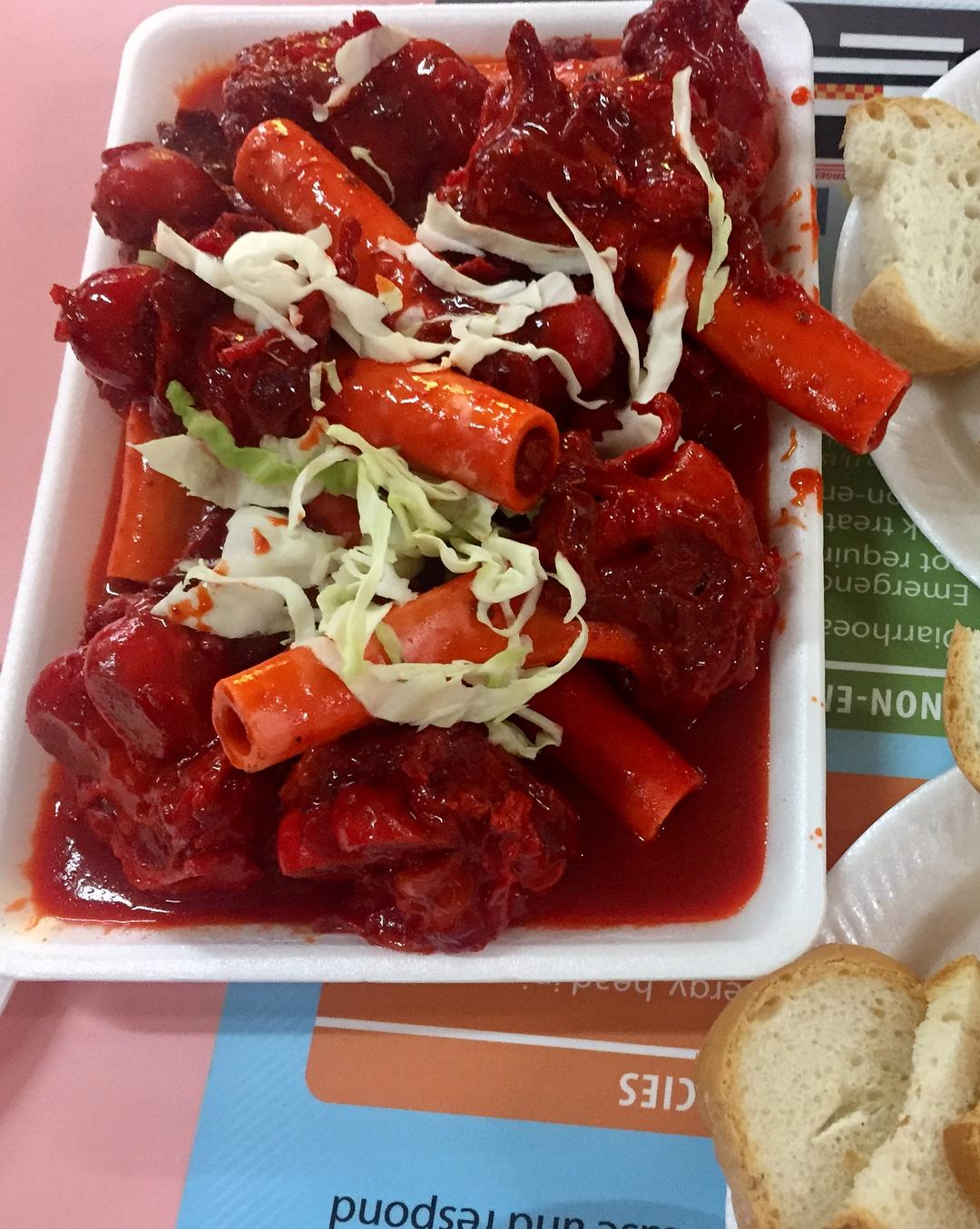 Sup Tulang Merah