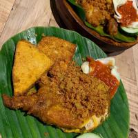 Ayam Penyet