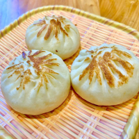 Pan-fried Chicken Pau