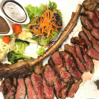 Tomahawk Steak